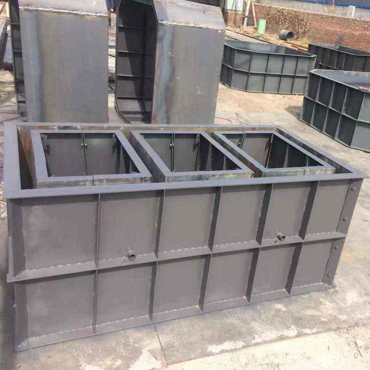 整体水泥化粪池半岛(中国)